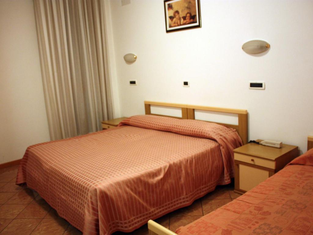 Albergo Bice Senigallia Exterior photo